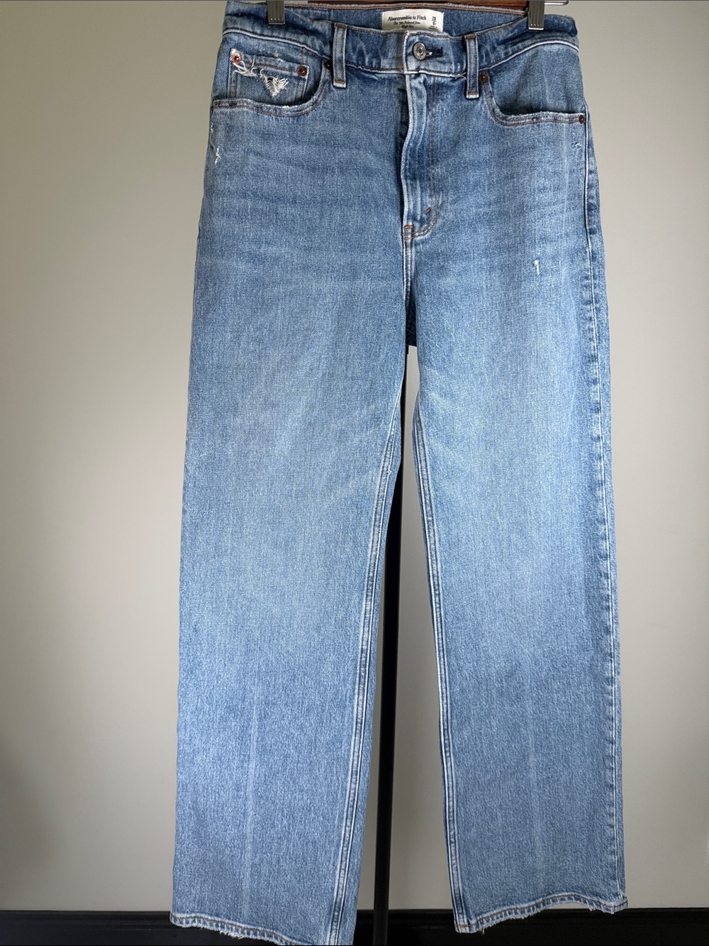 Abercrombie & Fitch 90’s Relaxed Jean High Rise | Size 28 /6R